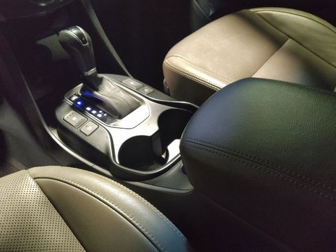 Used 2019 Hyundai Santa Fe XL image 26