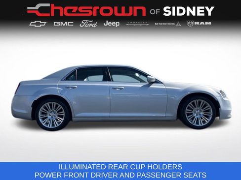 Used 2019 Chrysler 300 Touring L w/ Quick Order Package 22F RWD image 12