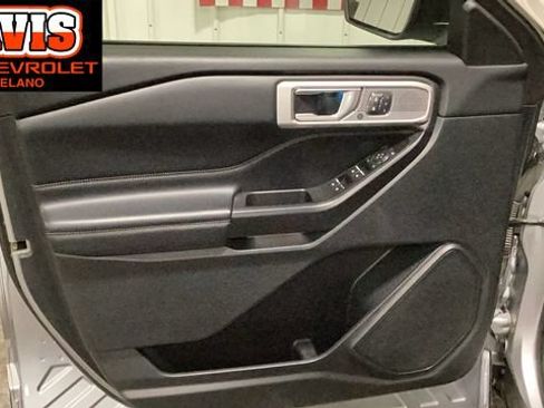 Used 2020 Ford Explorer Limited AWD/4WD image 11