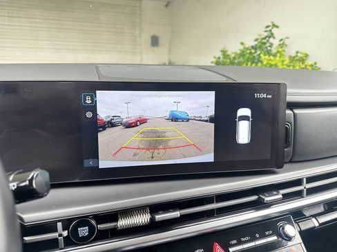 Used 2025 Hyundai Santa Fe SEL image 18