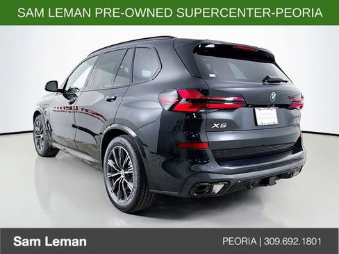 Used 2026 BMW X5 xDrive50e w/ M Sport Package AWD/4WD image 5