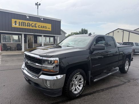 Used 2017 Chevrolet Silverado 1500 LT w/ All Star Edition AWD/4WD image 2