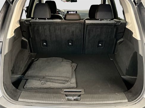 Used 2023 Nissan Rogue SV image 23