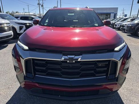 New 2026 Chevrolet Equinox ACTIV image 2