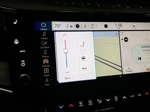 New 2026 Jeep Grand Cherokee L Limited w/ Luxury Tech Group II image 8