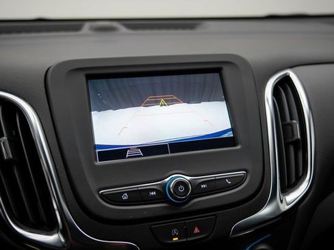 Used 2024 Chevrolet Equinox LT image 29