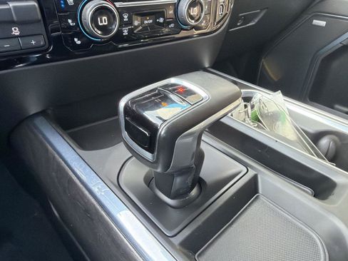 Used 2023 Chevrolet Silverado 1500 LTZ AWD/4WD image 34