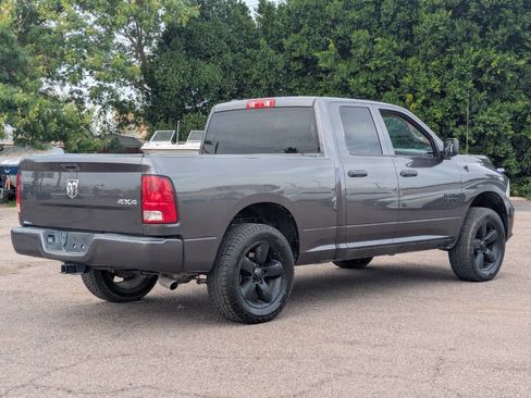 Used 2018 RAM 1500 Express w/ Express Value Package image 3