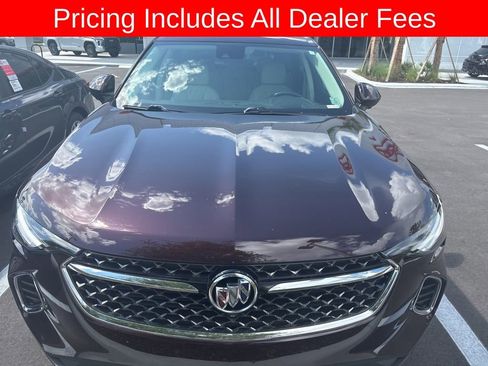 Used 2021 Buick Envision Avenir w/ Technology Package II FWD image 2