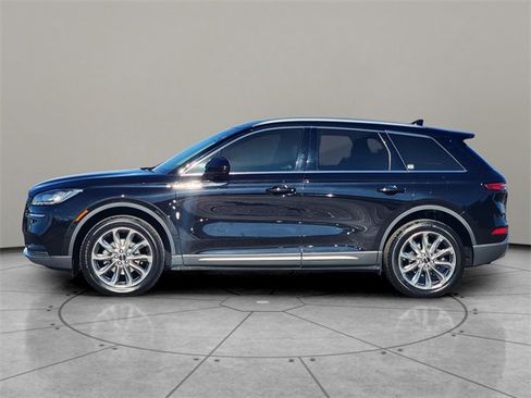 Certified 2022 Lincoln Corsair AWD w/ Premium Package image 9