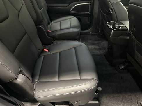 Used 2025 Kia Telluride S image 53