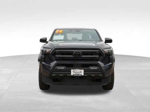 Used 2024 Toyota Tacoma SR5 image 2