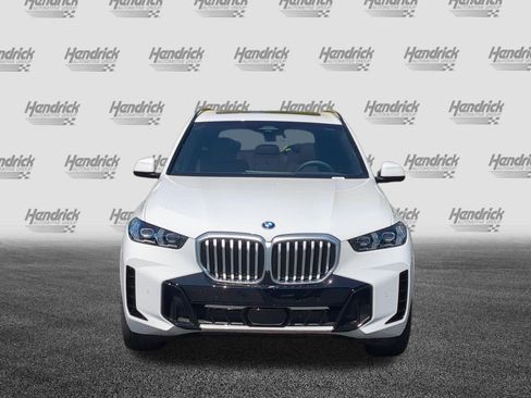 New 2026 BMW X5 xDrive50e AWD/4WD image 3