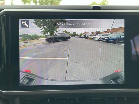 New 2025 Jeep Gladiator Mojave w/ Convenience Group image 17