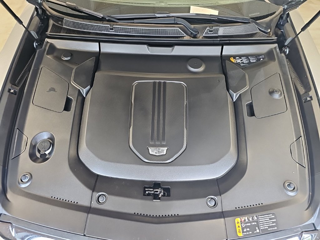 Certified 2024 Cadillac Lyriq Sport AWD/4WD image 27