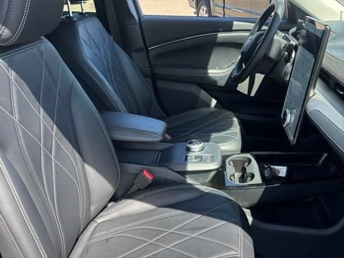 Used 2023 Ford Mustang Mach-E Select RWD image 6