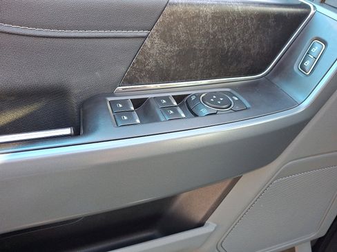 Used 2022 Ford F150 XLT w/ Equipment Group 302A High image 12