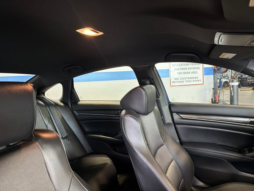 Used 2022 Honda Accord Sport image 33
