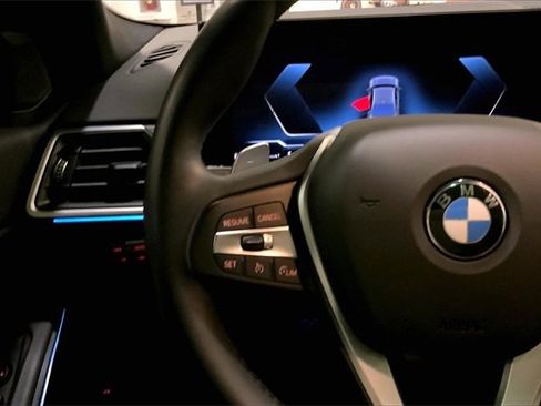 Used 2023 BMW 330i Sedan image 17