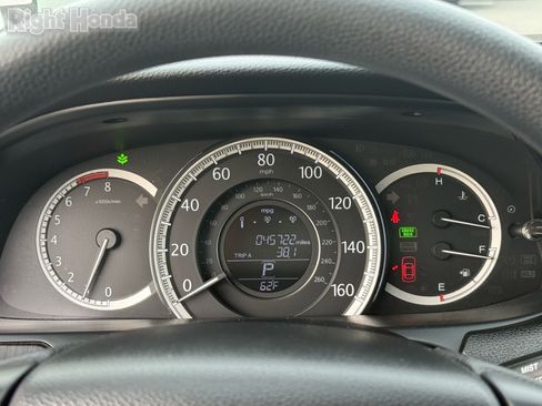 Used 2015 Honda Accord EX image 18