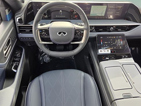 New 2026 INFINITI QX80 4WD image 11