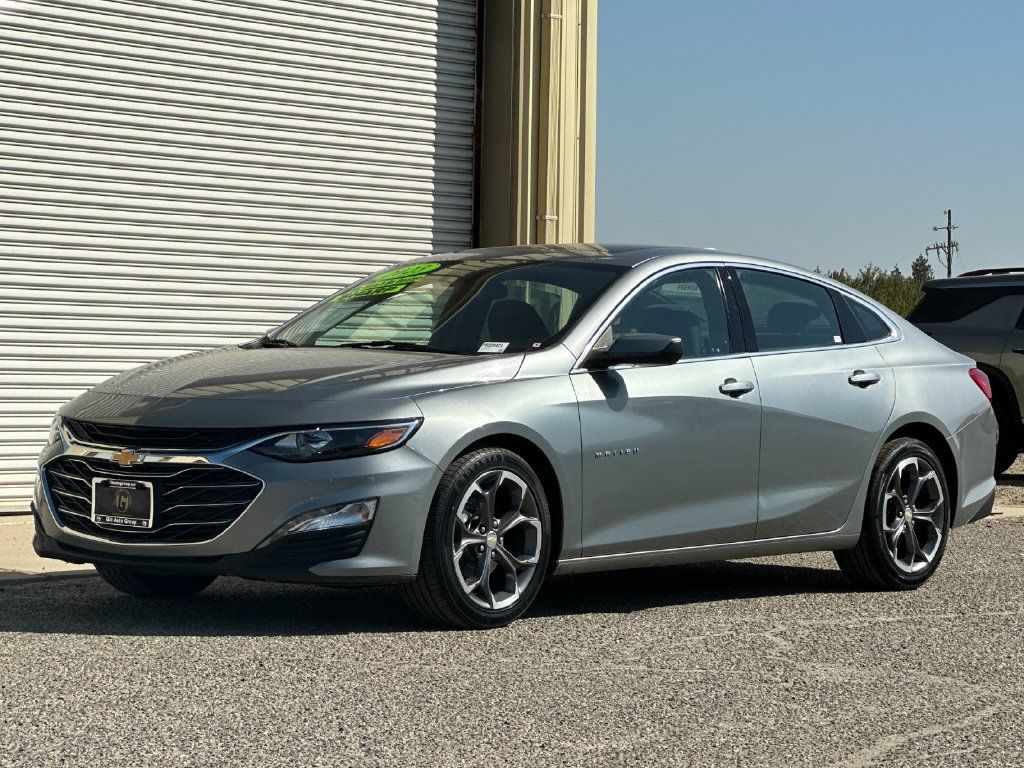 Used 2023 Chevrolet Malibu LT FWD image 8