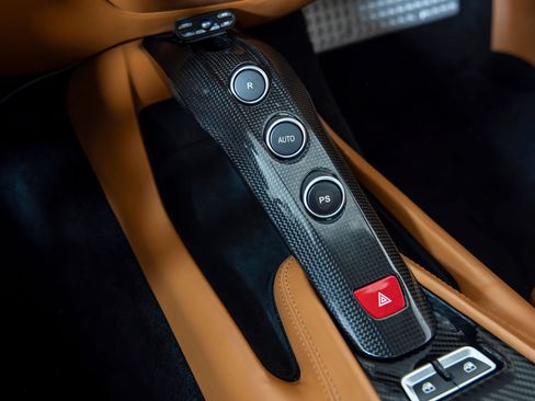 Certified 2015 Ferrari F12 Berlinetta RWD image 15