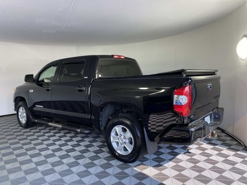 Used 2017 Toyota Tundra SR5 w/ SR5 Upgrade Package AWD/4WD image 6