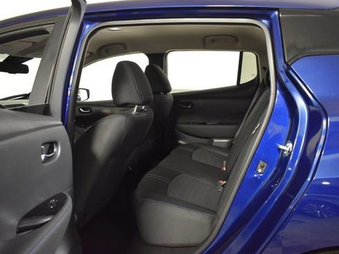 Certified 2024 Nissan Leaf SV Plus FWD image 29