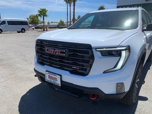 New 2026 GMC Acadia AT4 w/ Luxury Package AWD/4WD image 3