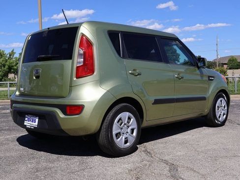 Used 2012 Kia Soul FWD image 7