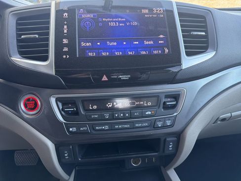 Used 2018 Honda Pilot EX-L image 31