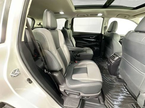 Used 2022 Subaru Ascent Onyx Edition image 4