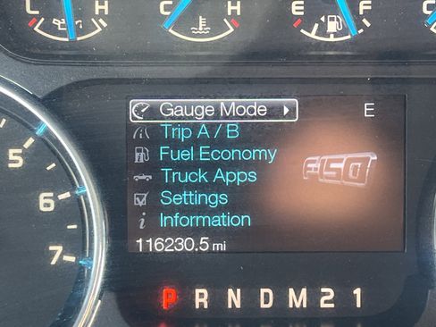 Used 2014 Ford F150 XLT w/ XLT Chrome Package image 22