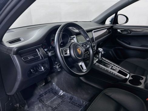Used 2021 Porsche Macan GTS AWD/4WD image 9