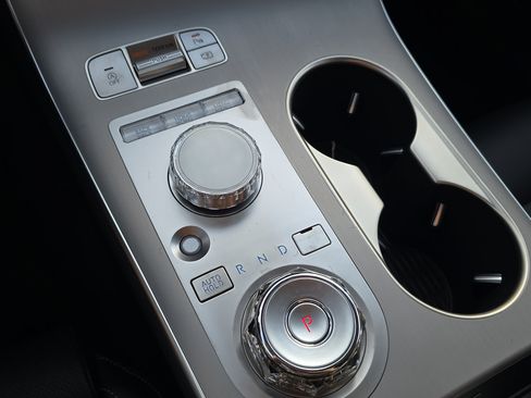 New 2026 Genesis GV70 2.5T Select AWD/4WD image 19