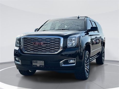 Used 2018 GMC Yukon XL Denali w/ Denali Ultimate Package image 1