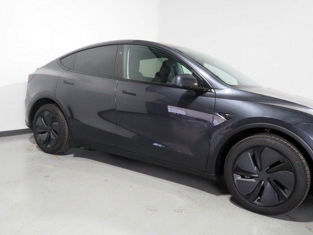 Used 2026 Tesla Model Y Long Range AWD/4WD image 54