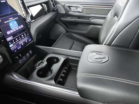 Used 2026 RAM 1500 Laramie w/ Night Edition AWD/4WD image 34