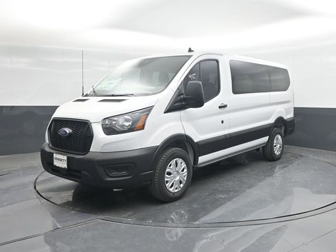 New 2025 Ford Transit 350 Low Roof image 30
