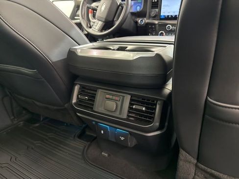Used 2025 Ford F150 Raptor AWD/4WD image 14