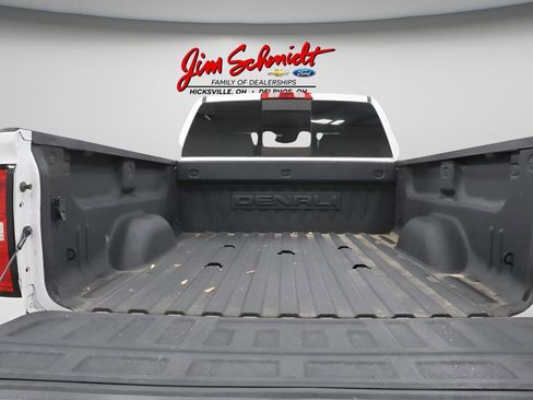 Used 2018 GMC Sierra 2500 Denali AWD/4WD image 10