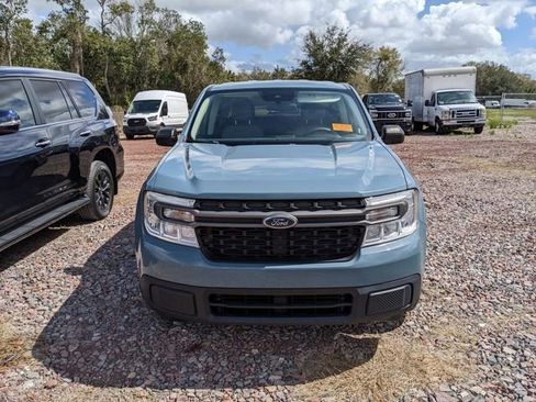 Used 2023 Ford Maverick XLT image 2