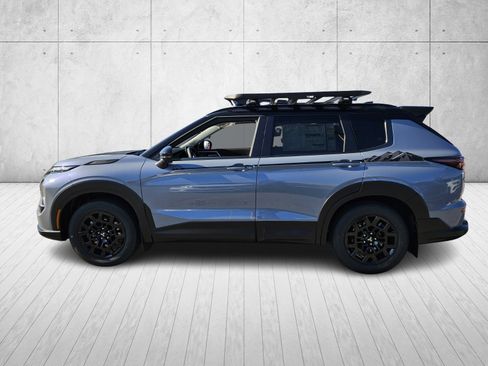 New 2026 Mitsubishi Outlander AWD image 4