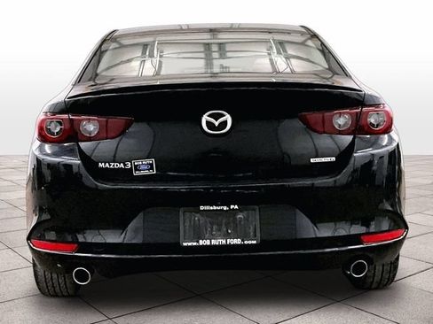 Used 2022 MAZDA MAZDA3 s FWD image 4