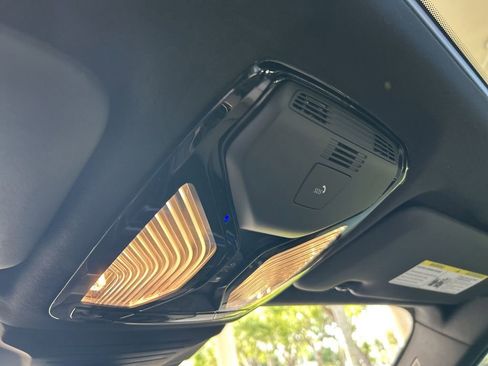 Used 2024 BMW X5 xDrive40i w/ M Sport Package image 58