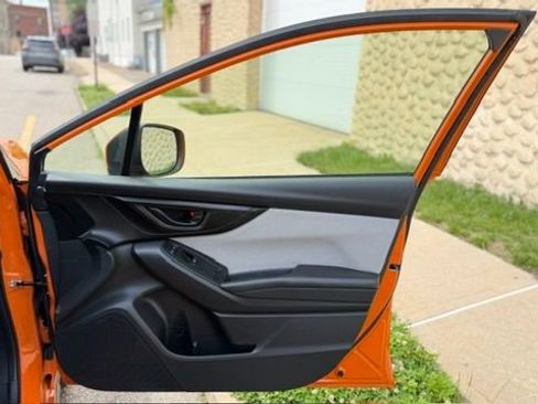 Used 2018 Subaru Crosstrek 2.0i Premium AWD/4WD image 29