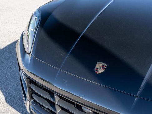 New 2026 Porsche Cayenne image 18