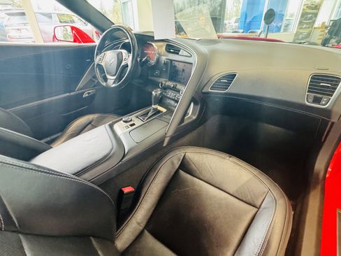 Used 2015 Chevrolet Corvette Z51 2LT Convertible w/ 2LT Preferred Equipment Group image 9