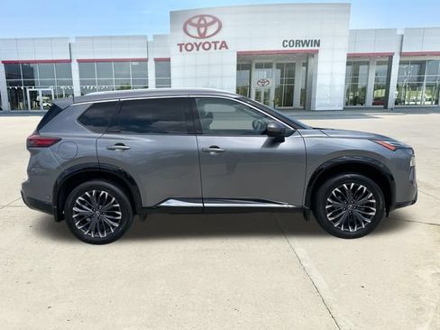 Used 2024 Nissan Rogue Platinum w/ Platinum Premium Package AWD/4WD image 6